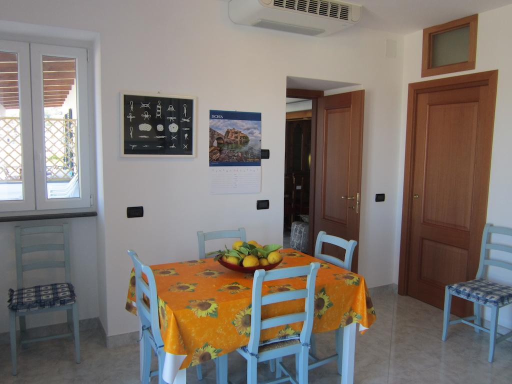 Villa Flora Ischia Szoba fotó